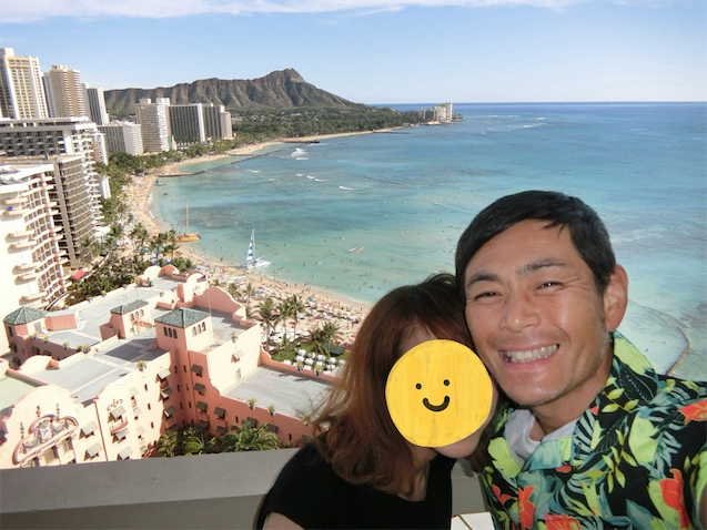 ココリコ遠藤の妻、10年ぶりハワイ旅行でまさかのハリケーン接近 懐かしのラブラブ写真も公開