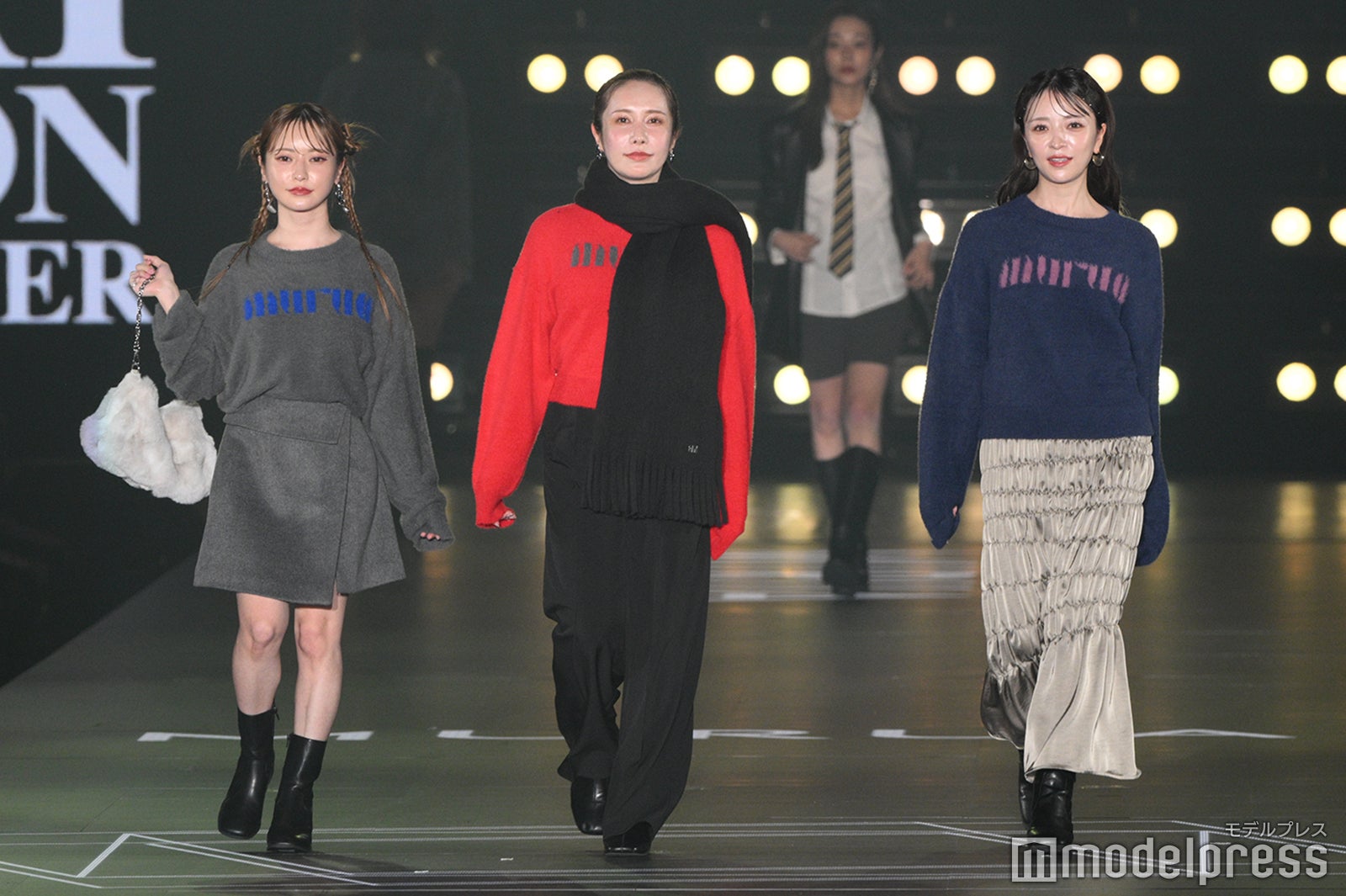 （C）モデルプレス