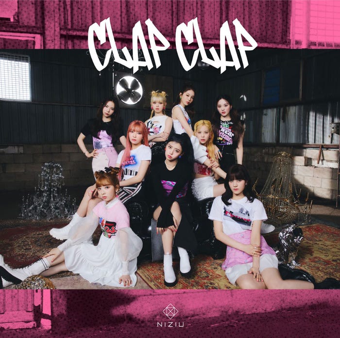 NiziU 3rd Single「CLAP CLAP」初回限定版Aジャケット写真(提供写真)