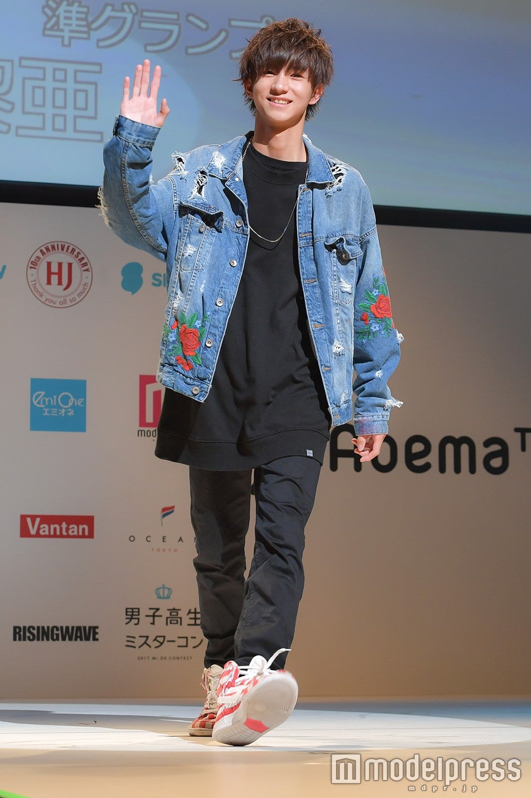 （C）モデルプレス