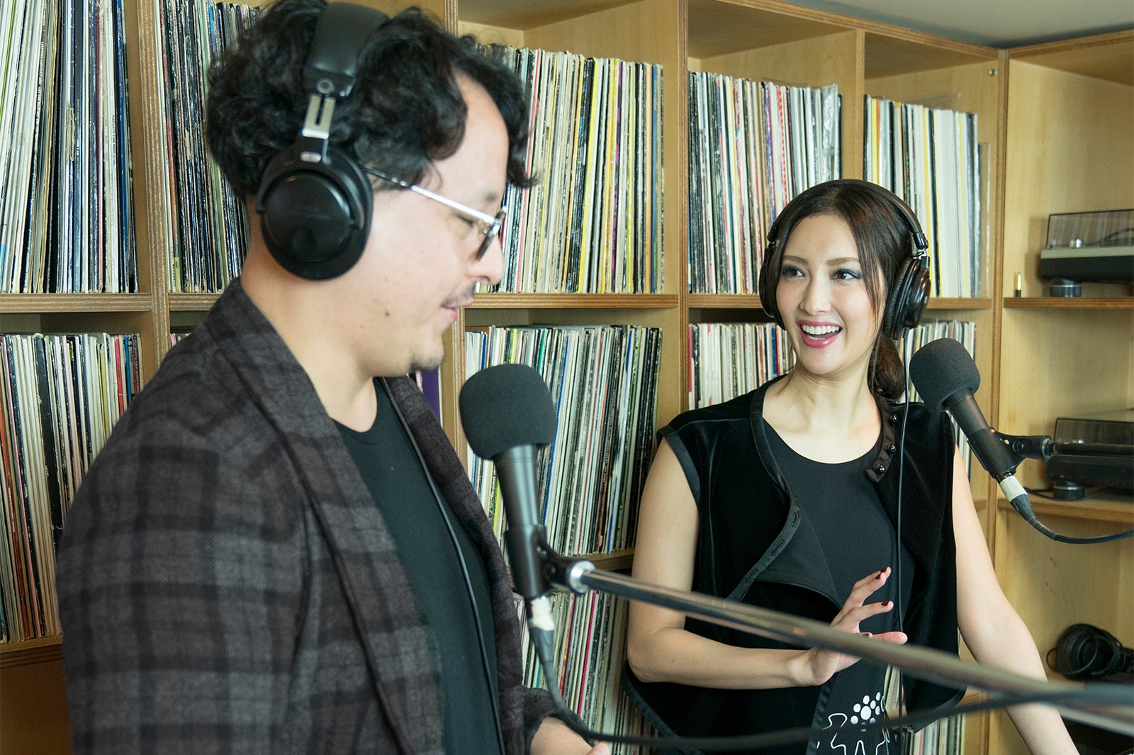 TJO、菜々緒（画像提供：block.fm）