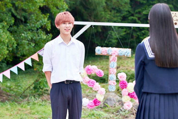 とらい、ここあ「恋する◆週末ホームステイ 2020夏」最終話より(C)ABEMA