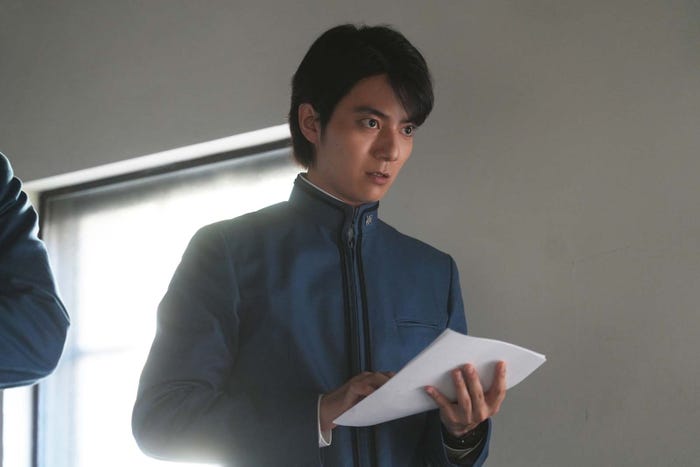 西山潤「笑うマトリョーシカ」第6話より(C)TBS