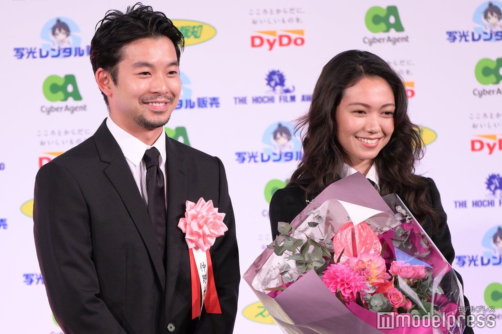 仲野太賀、二階堂ふみ（C）モデルプレス