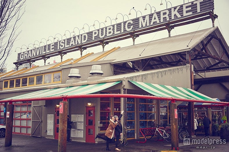 グランビル・アイランドのパブリックマーケット外観