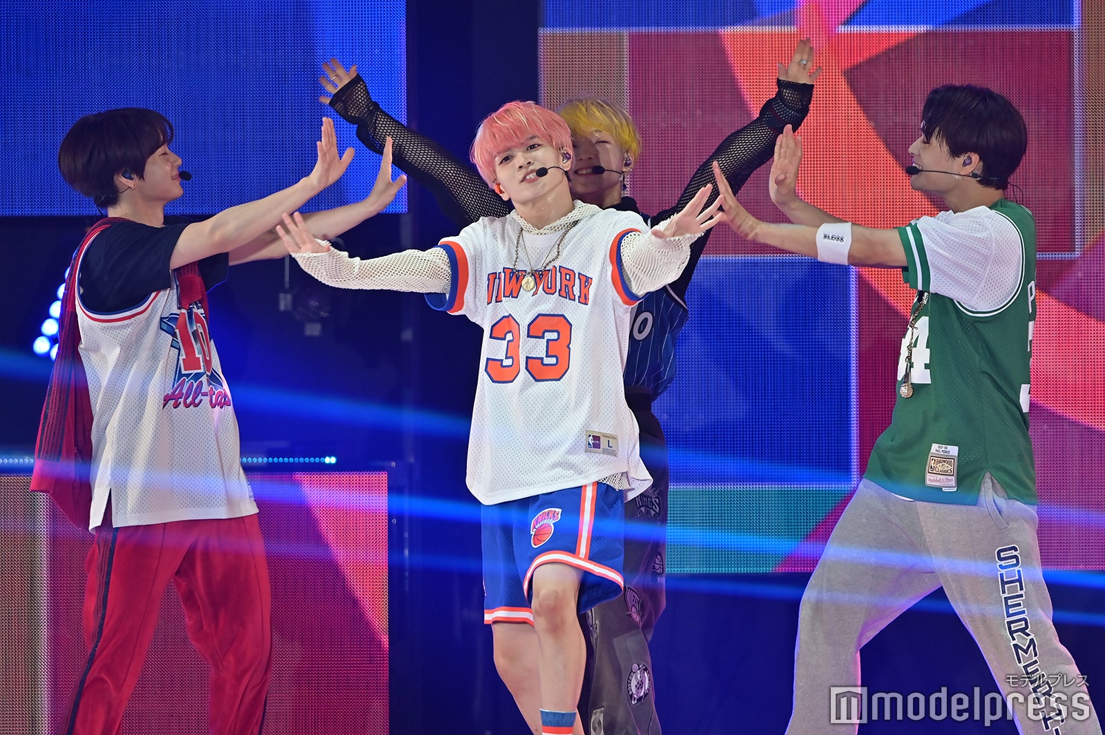 （C）モデルプレス