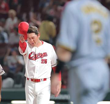 広島が痛恨の逆転負け 20日にも自力優勝消滅 ハーンが佐藤輝との“因縁の対決”で決勝の2点適時二塁打浴びる