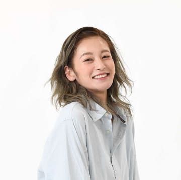 27歳で6歳下俳優と「できちゃった婚」→離婚の2児ママタレ 両親にも祝福されない空気だった 「ごめんね、謝ることが癖に」