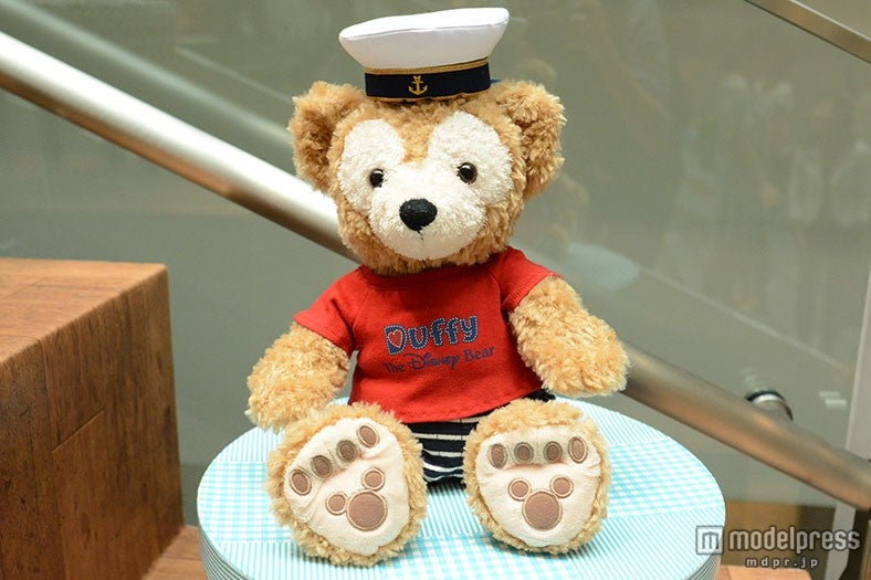 過去のコスチューム姿のダッフィー