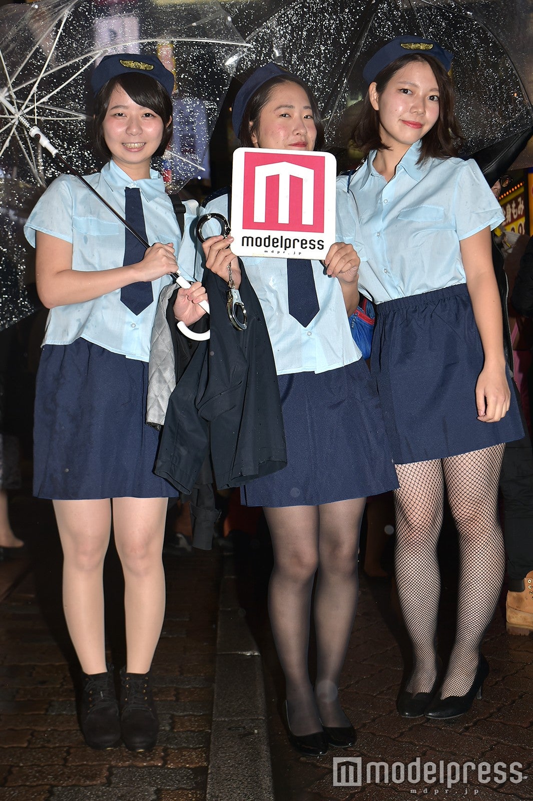 渋谷でのスナップ （C）モデルプレス