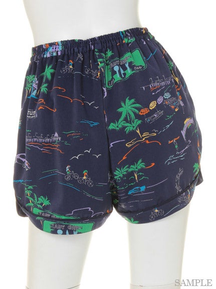 リゾート柄ショートパンツ「Lily Brown」7,992円(税込)