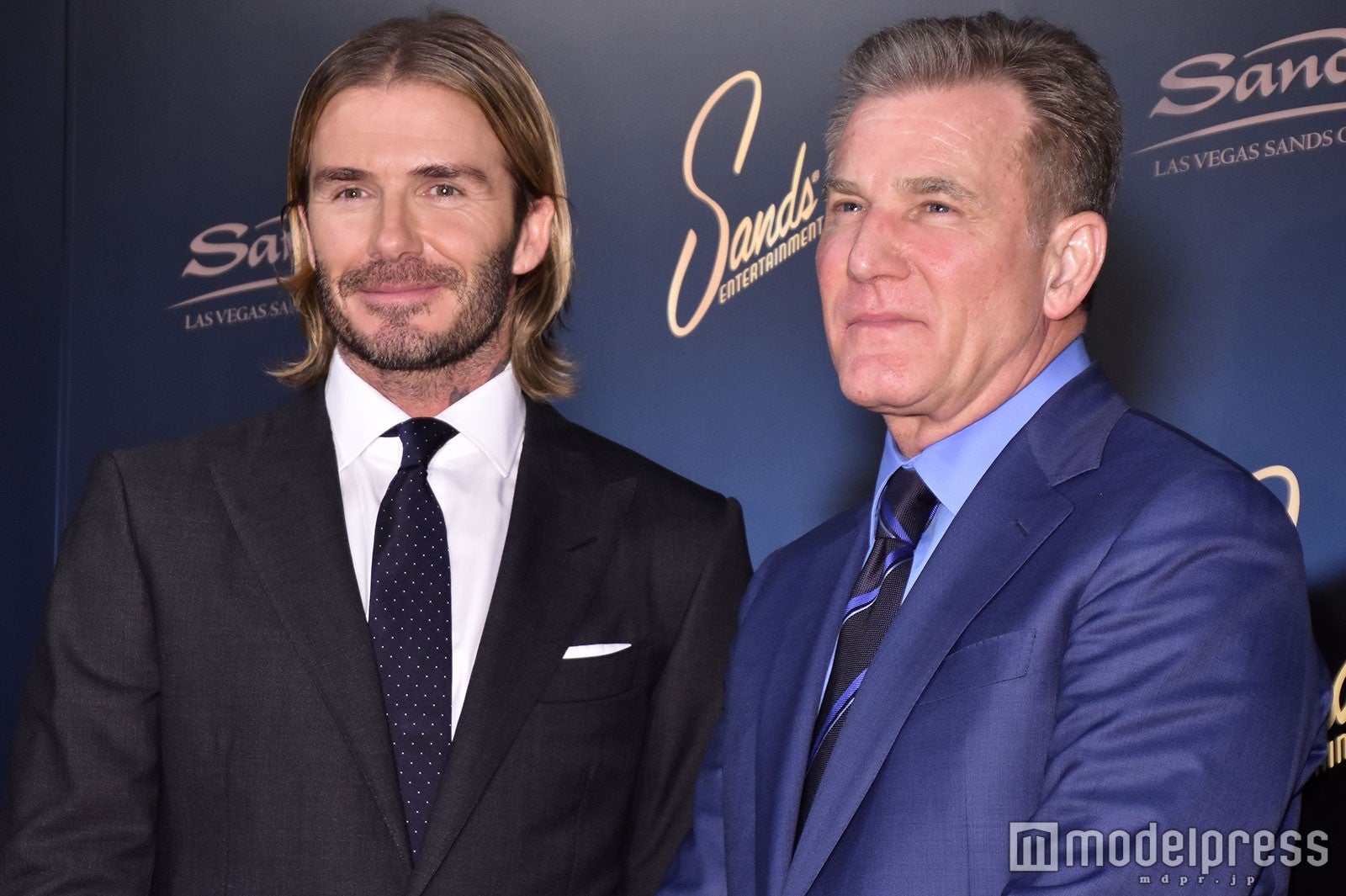 デビッド・ベッカム、ロバート・G・ゴールドスティーン氏 （C）モデルプレス