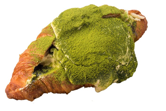 うわさのクロワッサン／画像提供：SHIBUYA109エンタテイメント