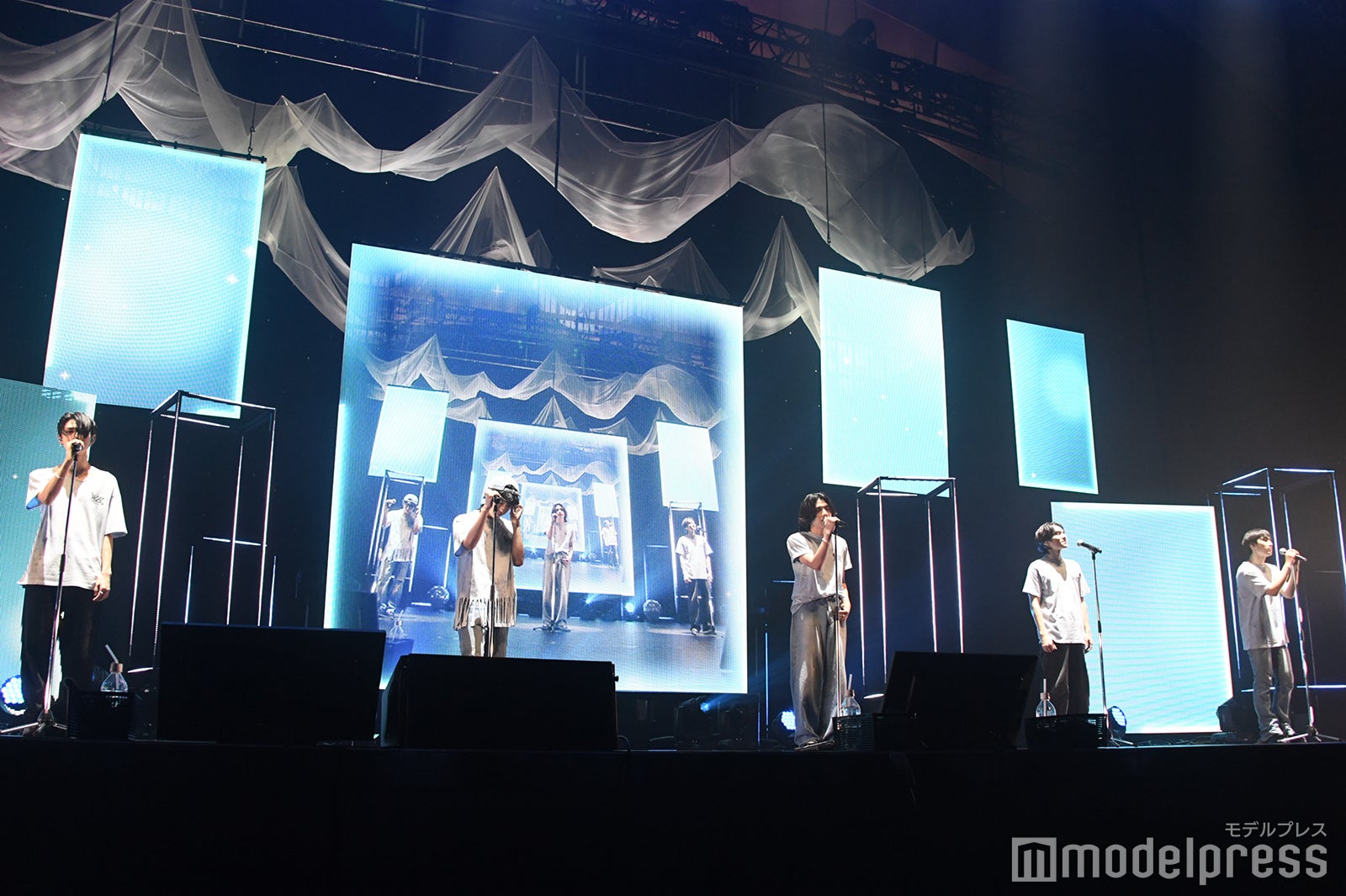 WILD BLUE（C）モデルプレス