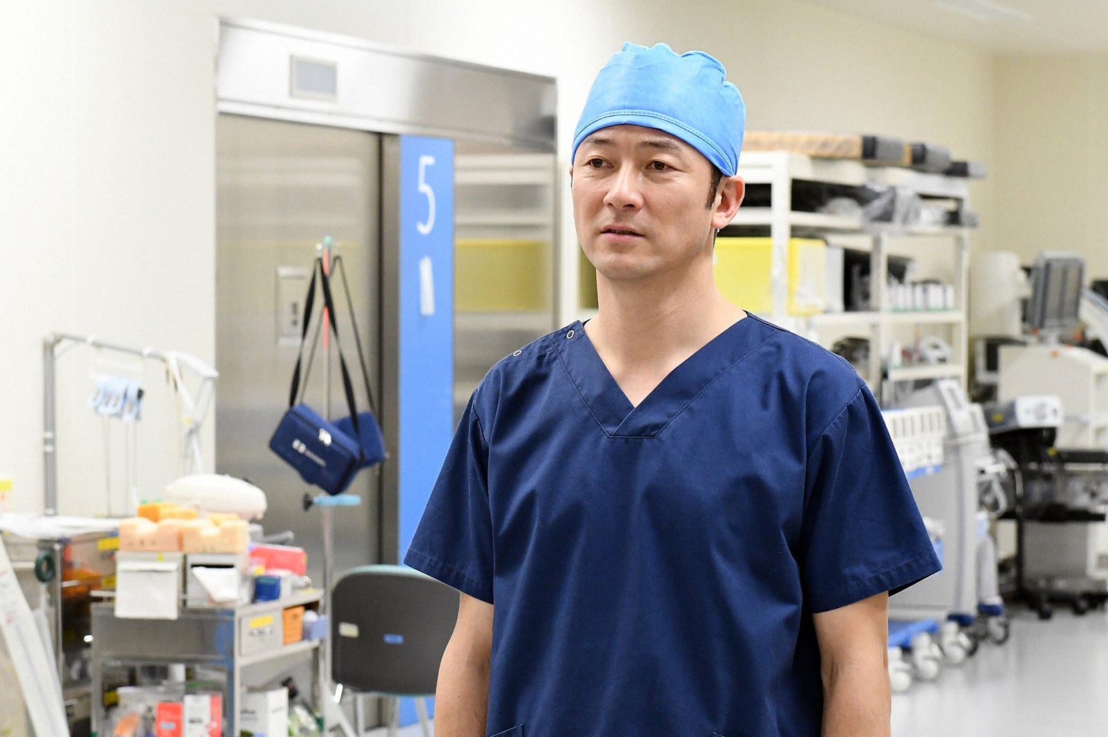 浅野忠信「A LIFE～愛しき人～」第3話より（C）TBS