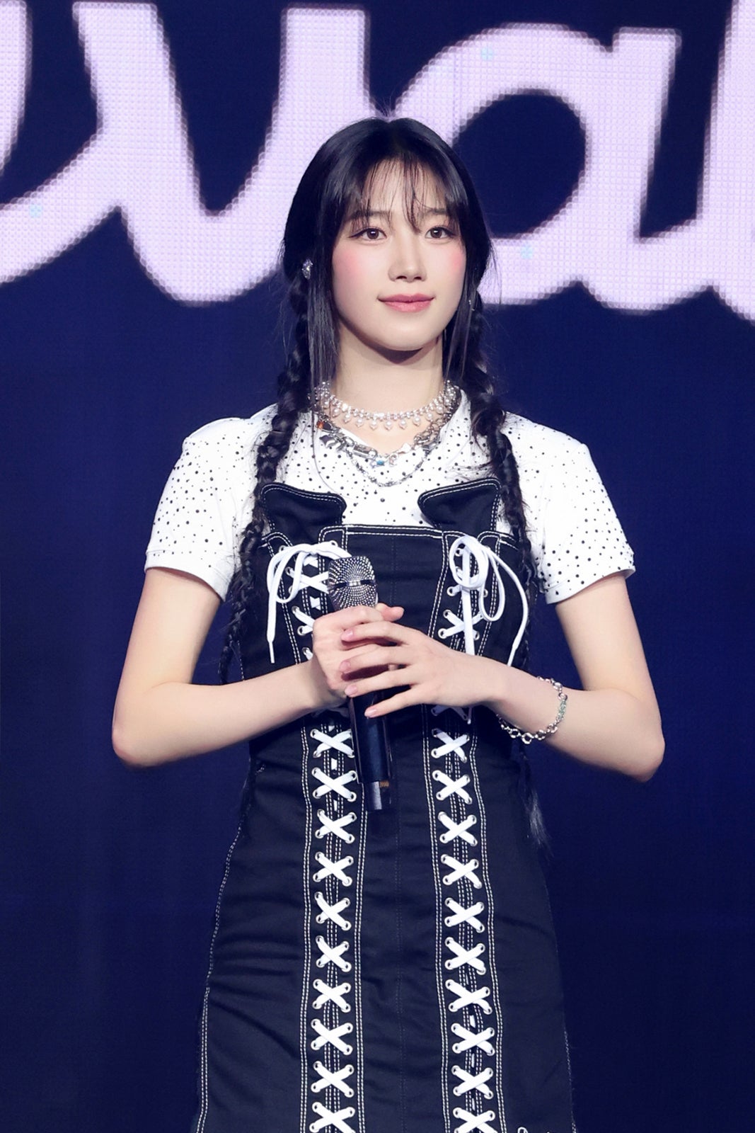 Weverse Con Festival ルセラ ユニフォーム 新品未使用 Weverse Con Festival ルセラ ユニフォーム 新品未使用 - メルカリ