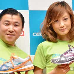 (左から)スギちゃん、西山茉希