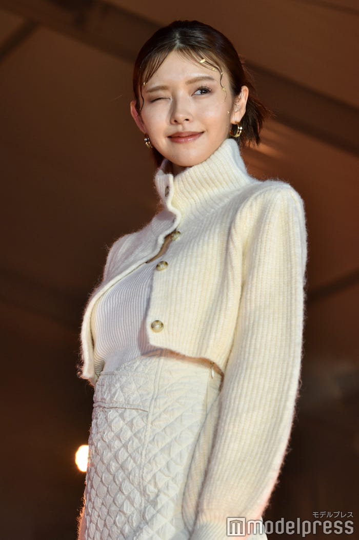 鈴木ゆうか(C)モデルプレス