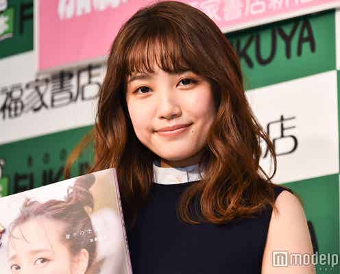 AKB48加藤玲奈、初ソロ写真集は「女の子のためのエロ本」 大胆露出が話題に<誰かの仕業>