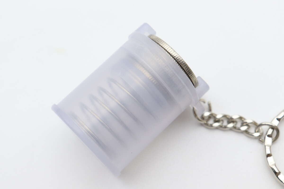 コイン収納キーホルダー（バネ式）　中身が見える