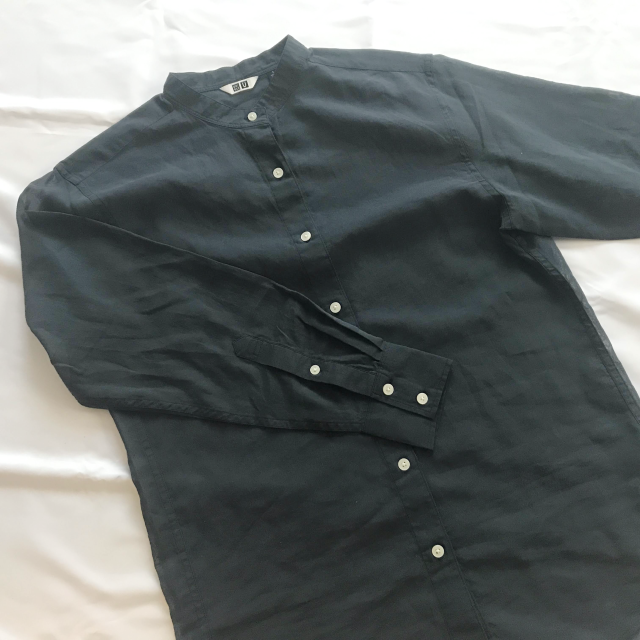 ユニクロ 秋も使える優秀 シアーシャツ の低身長さん向けコーデ3選 モデルプレス