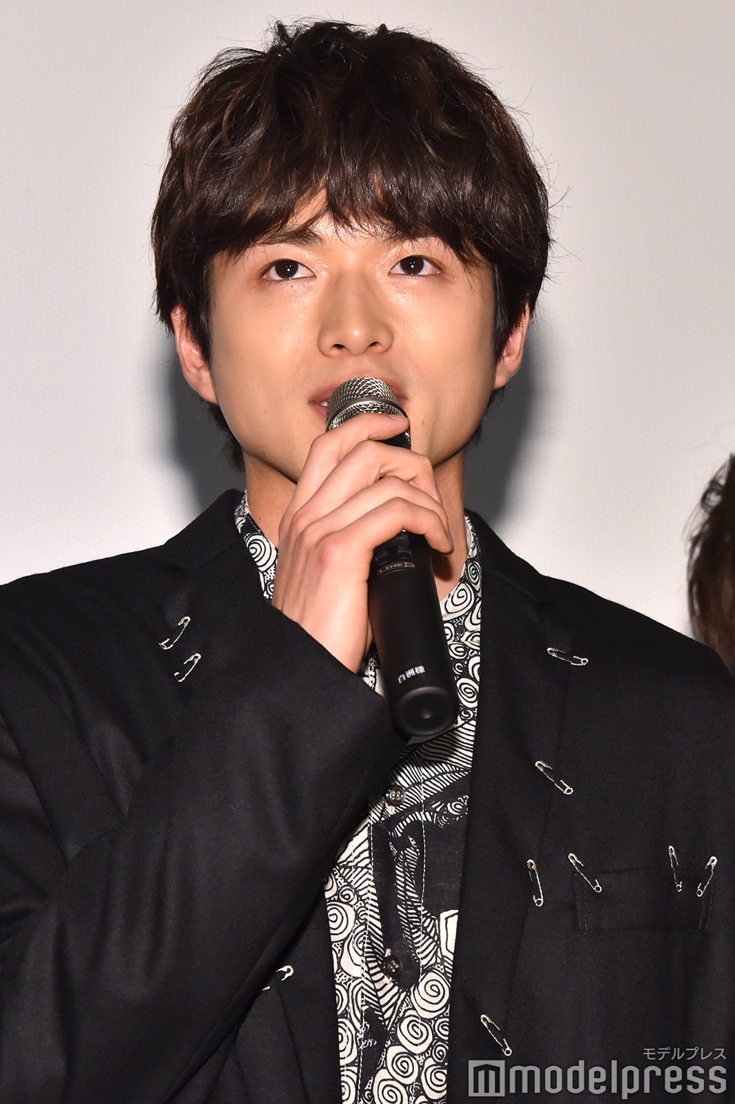 白洲迅（C）モデルプレス