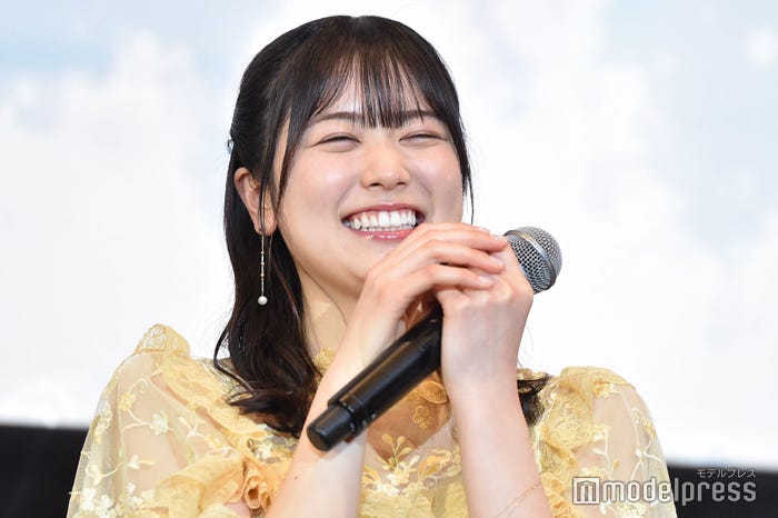 丹生明里(C)モデルプレス
