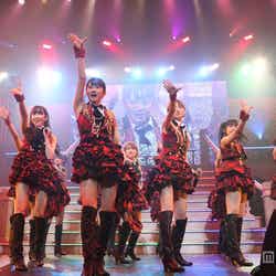 AKB48の2012全国ツアー「野中美郷、動く。~47都道府県で会いましょう~」(C)AKS