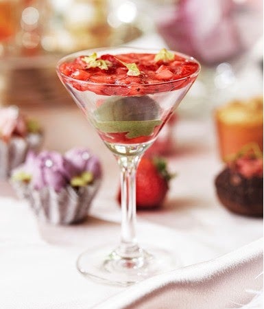 春の雪解けをイメージしたスイーツ／画像提供：マリオット・インターナショナル