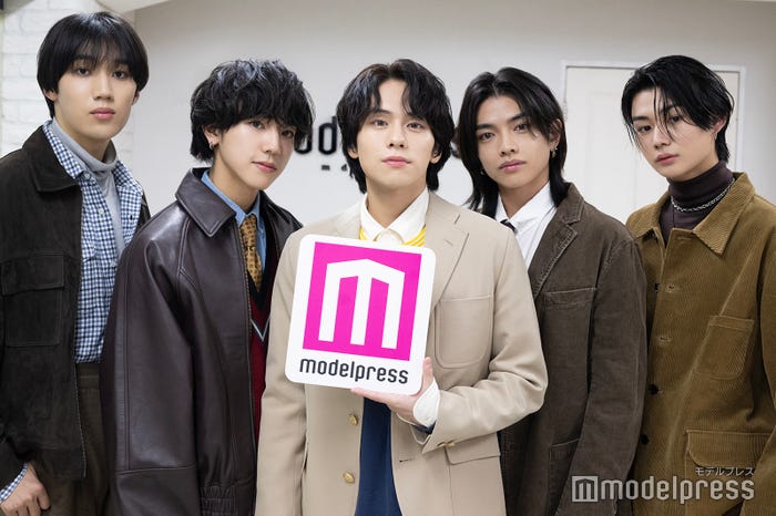 WILD BLUE/(左から)鈴川直弥、池田優斗、山下幸輝、宮武颯、鈴陽向(C)モデルプレス
