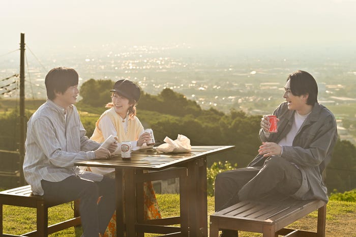 (左から)田中圭、高畑充希、町田啓太「unknown」第6話より(C)テレビ朝日