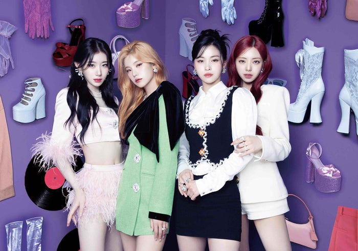 ITZY、日本3rdシングル「Algorhythm」MV公開 ユニークな世界観で新たな魅力発揮