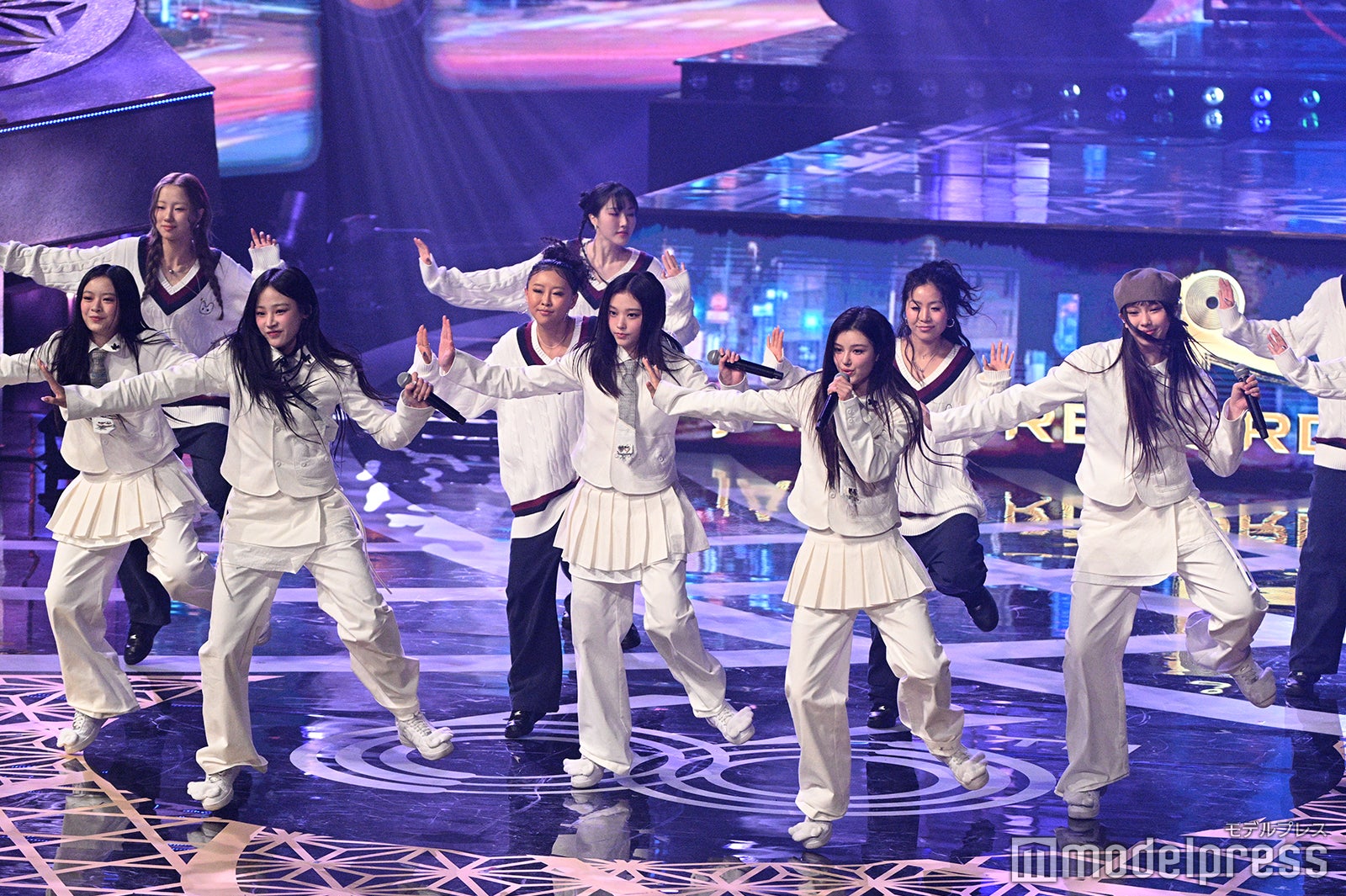 （C）モデルプレス