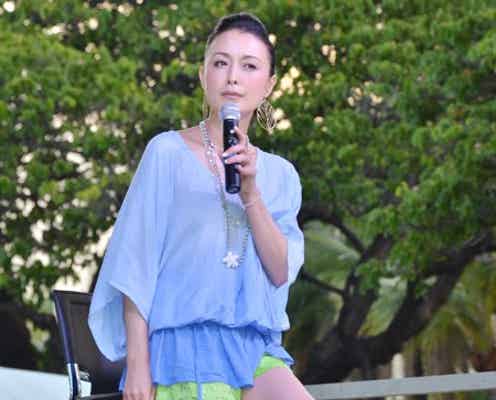 国生さゆり、驚異のスラリ美脚披露