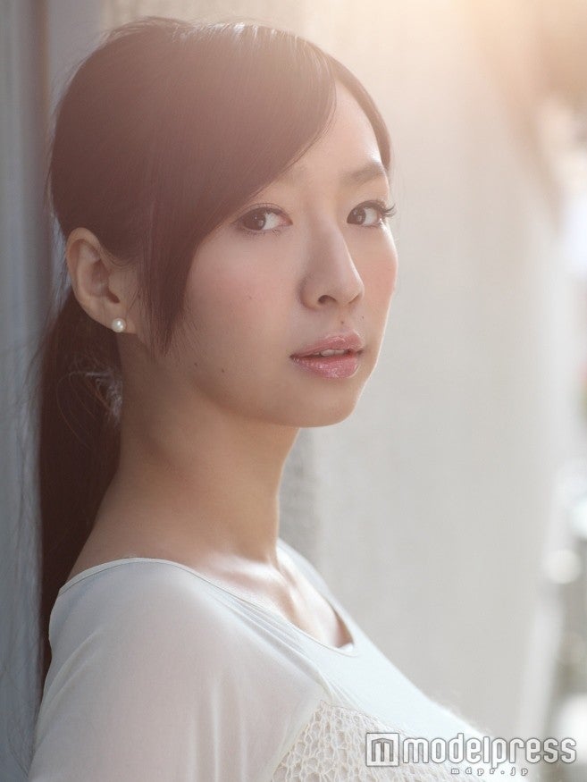 水谷美樹役・酒井若菜