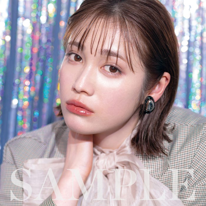 「YURIKA NAKAMURA  OFFICIAL CALENDAR 2022.4-2023.3」特典(C)SDP