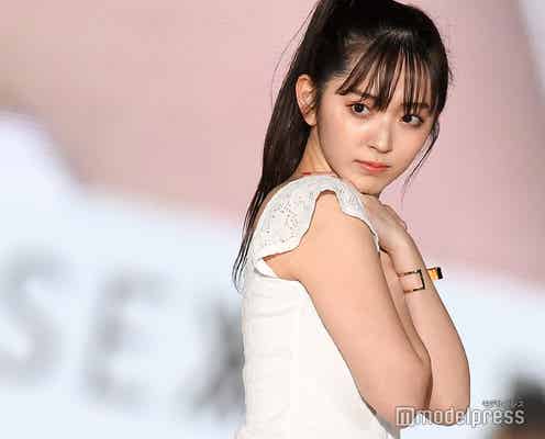 鈴木愛理、清楚な夏先取りファッションが可愛い<関コレ2019S/S>
