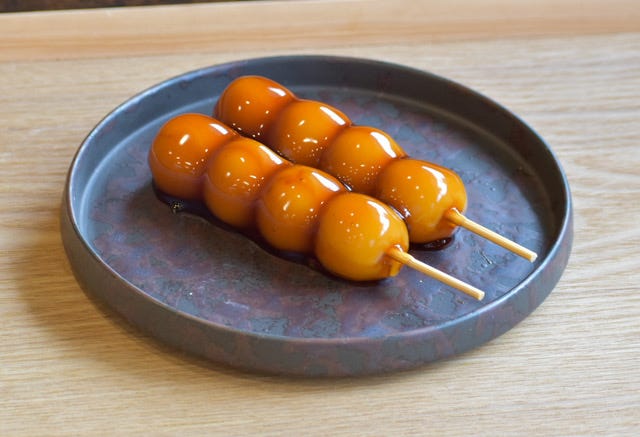 琵琶湖の形をした和菓子も?草津で愛されるこだわりの和菓子店