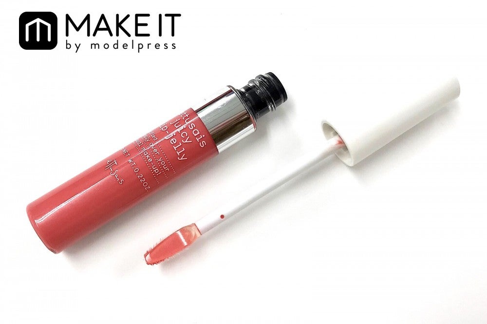 エテュセ／ジューシーリップジェル／PK3／1,300円（税抜） (C)メイクイット