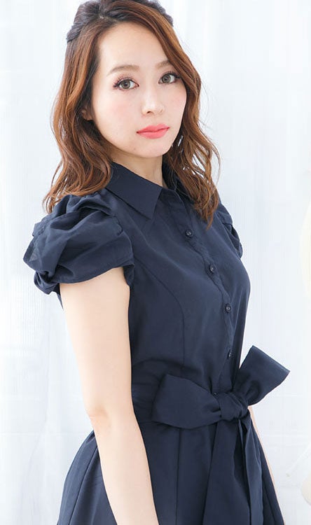 2wayウエストリボン☆ねじりデザイン袖シャツフレアワンピース「神戸レタス」2990円（税込）／画像提供：神戸レタス