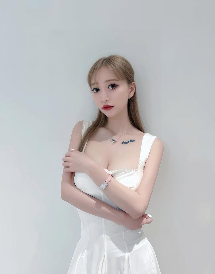 奈々子Instagramより