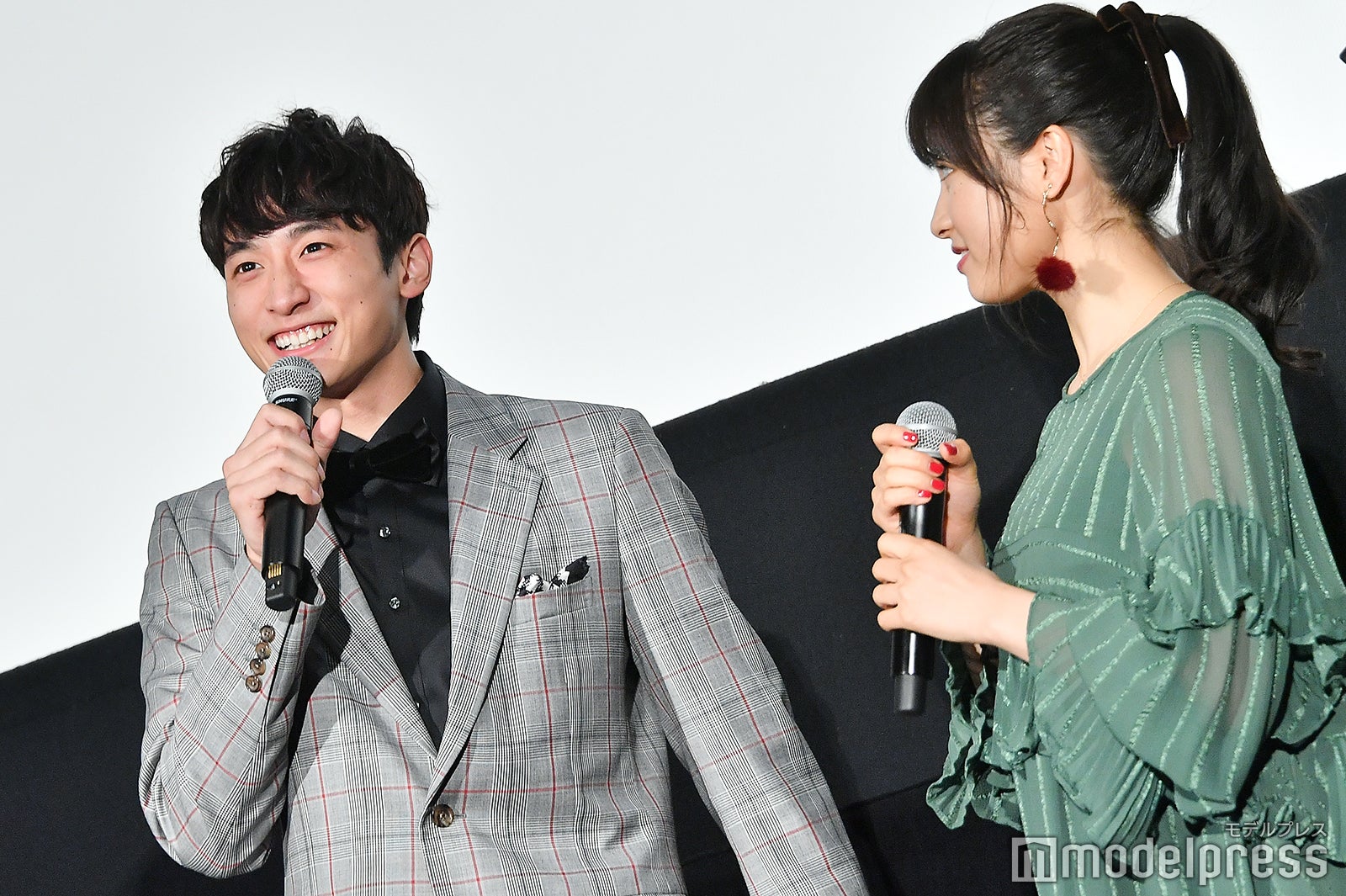 小関裕太、土屋太鳳 （C）モデルプレス