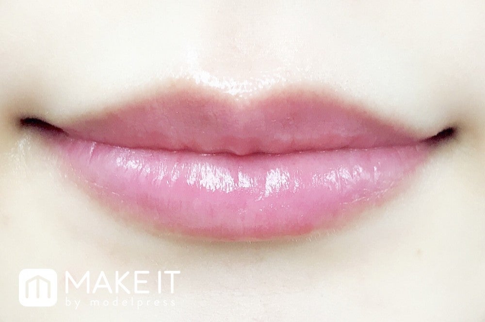 CHICCA／メスメリック リップラインスティック／08 サニーブリック 使用 (C)メイクイット