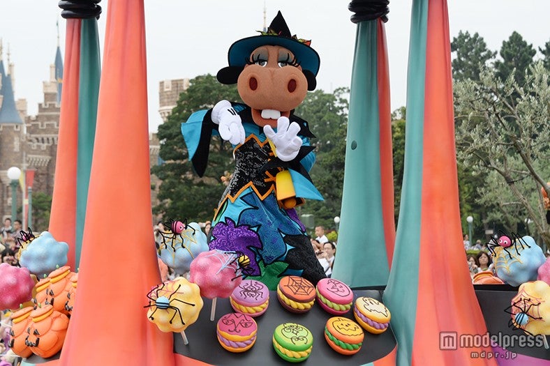 「ハッピーハロウィーンハーベスト」クララベル・カウ