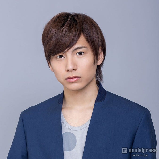 MCをつとめる宮崎秋人