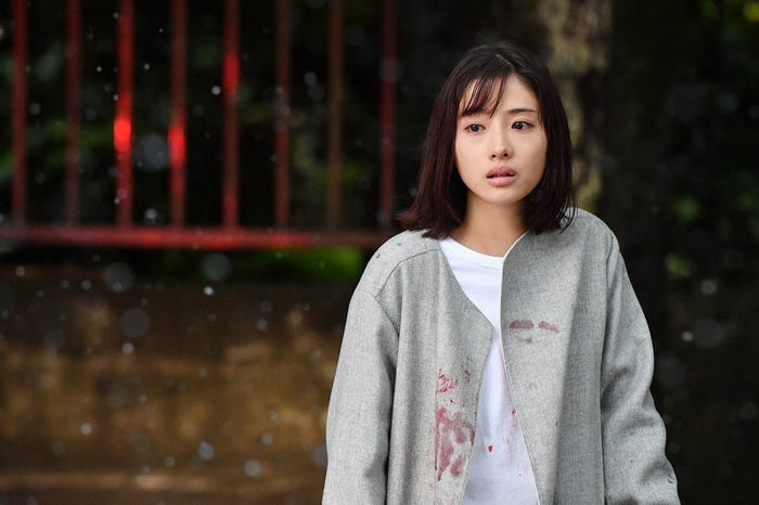 石原さとみ/「アンナチュラル」第5話より(C)TBS