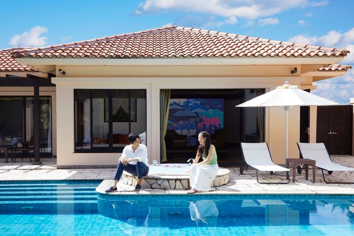 「星野リゾート リゾナーレ小浜島」沖縄に2020年7月開業 海上ラウンジやブックカフェ併設