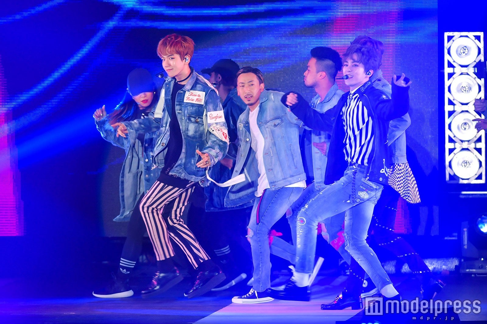 EXO-CBX（C）モデルプレス