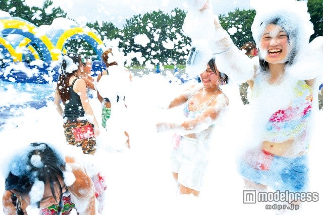 アトラクションポイントで泡まみれに