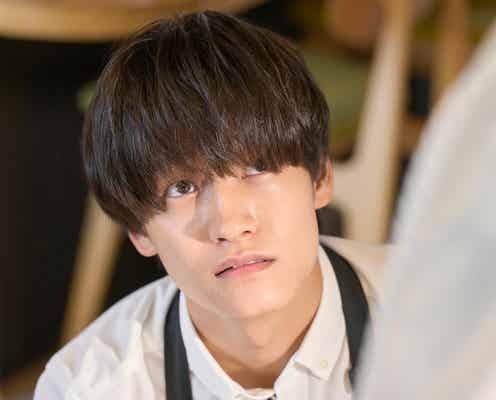 【離婚後夜 第1話】伊織(佐野晶哉)、既婚者の香帆(久保田紗友)に恋心抱く